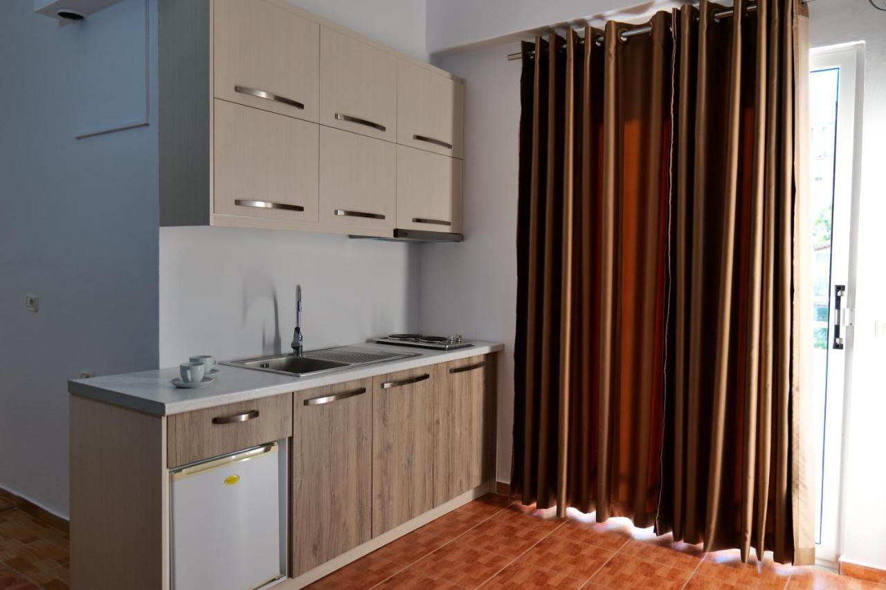 Saranda Inn Rooms & Apartments Luaran gambar